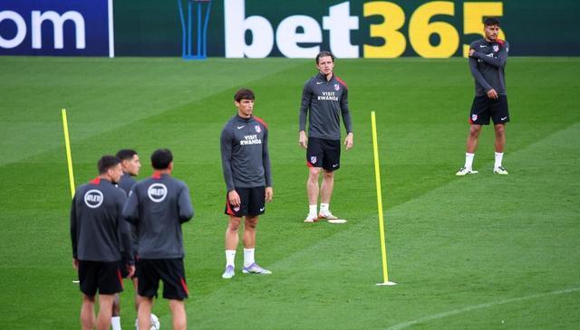 但场均, 这两个问题 但场均, 这两个问题